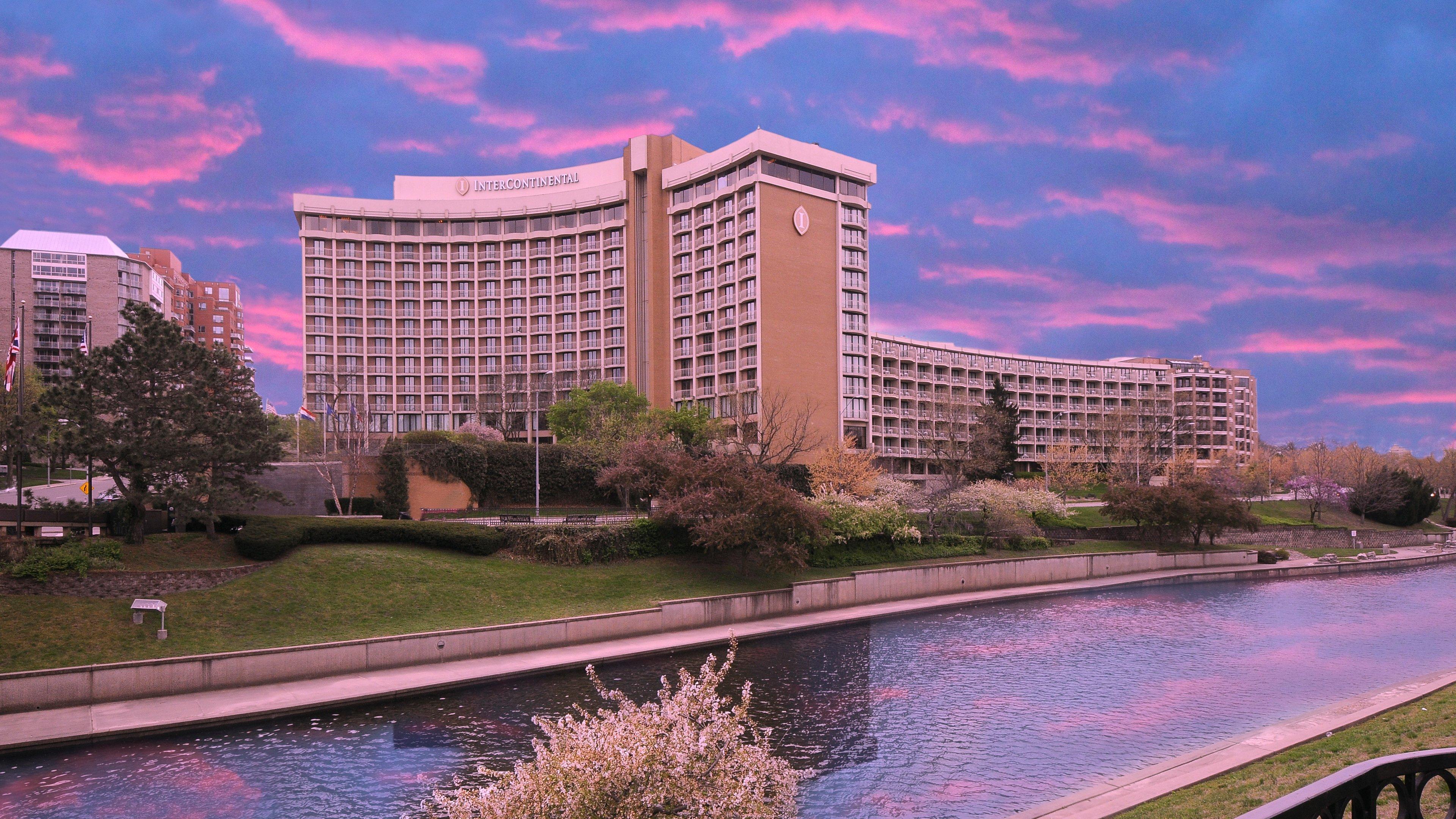 Intercontinental Kansas City At The Plaza, An Ihg Hotel Экстерьер фото